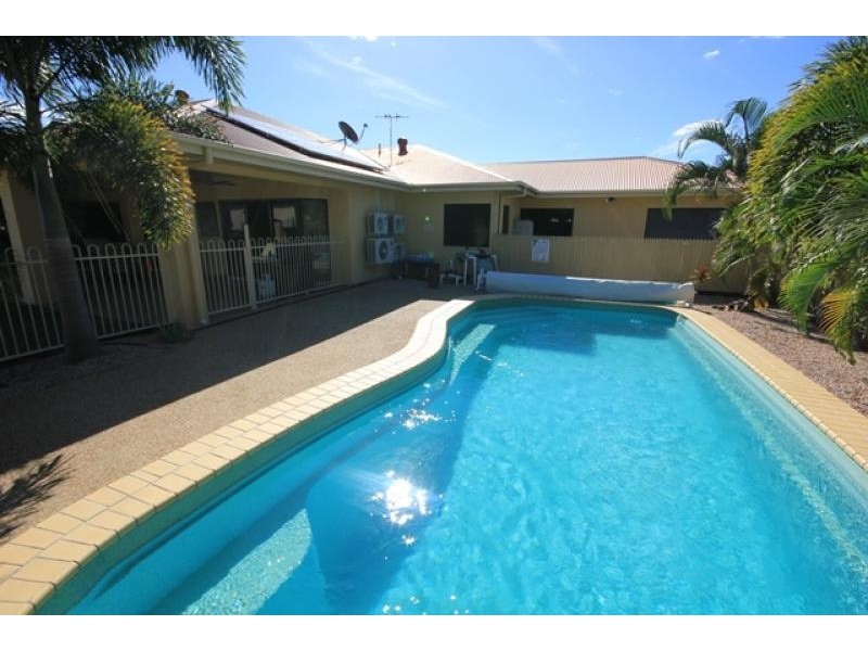 17 Bronco Court, Kelso QLD 4815