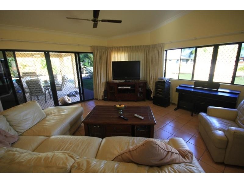 17 Bronco Court, Kelso QLD 4815