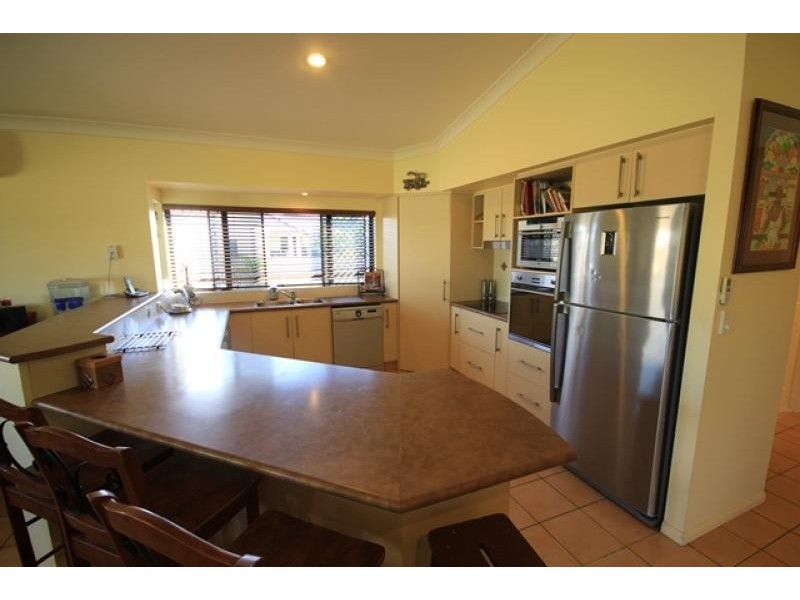 17 Bronco Court, Kelso QLD 4815