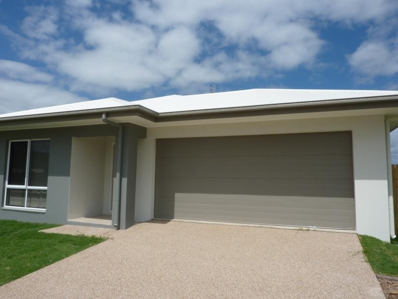 54G Dunlop  Street KELSO 4815, Kelso QLD 4815