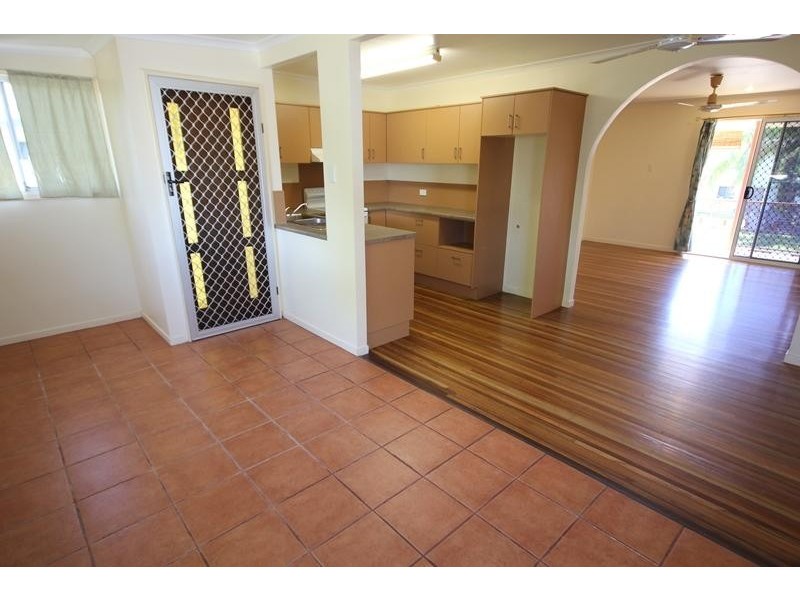 16 Hasson Street KIRWAN 4817, Kirwan QLD 4817