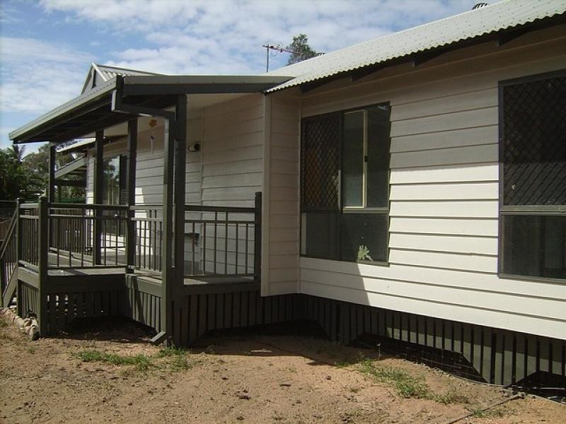 6 Island Street SAUNDERS BEACH 4818, Saunders Beach QLD 4818