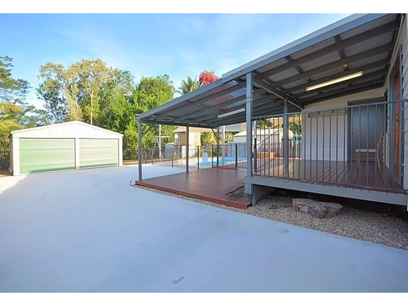 6 Island Street SAUNDERS BEACH 4818, Saunders Beach QLD 4818