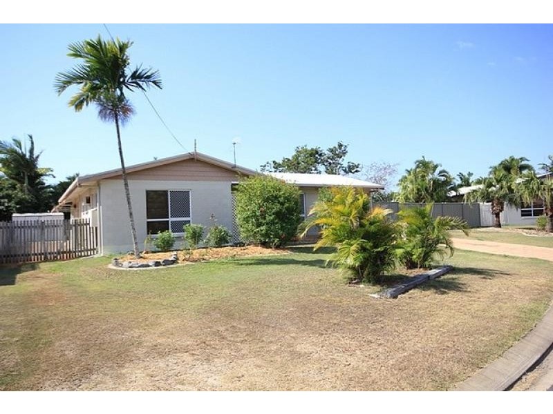 7 Elite  Court RASMUSSEN 4815, Rasmussen QLD 4815