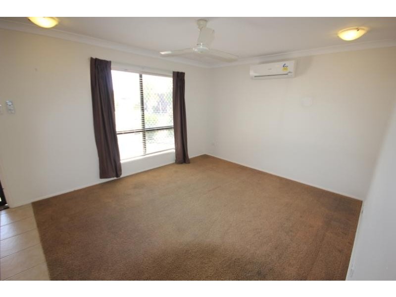 30 Kinnardy  Street BURDELL 4818, Burdell QLD 4818