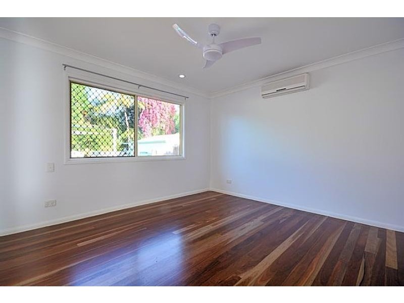 6 Island Street SAUNDERS BEACH 4818, Saunders Beach QLD 4818