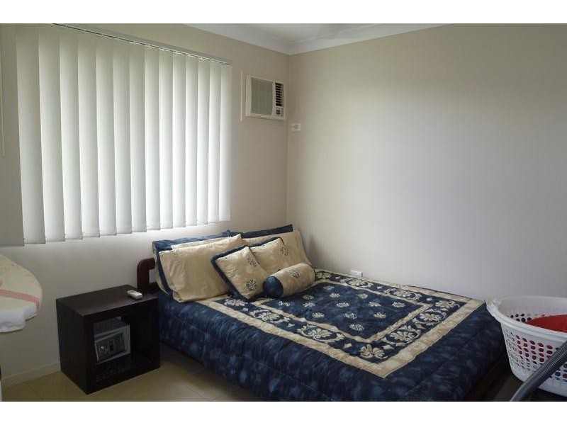 62 Hasty Street, Mount Louisa QLD 4814