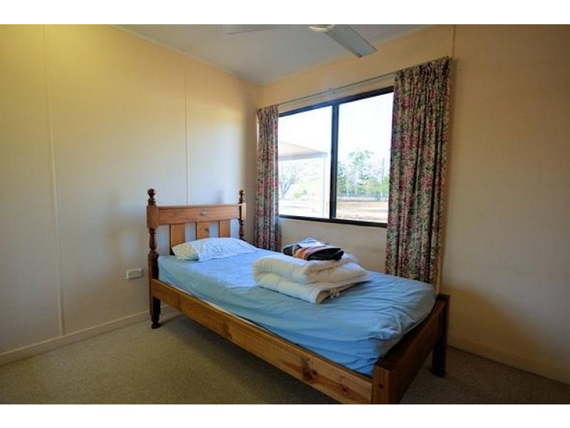 11 Heferen Crescent, Black River QLD 4818