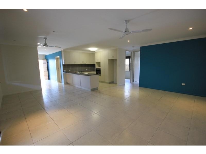 13 Barra Court MOUNT LOUISA 4814, Mount Louisa QLD 4814