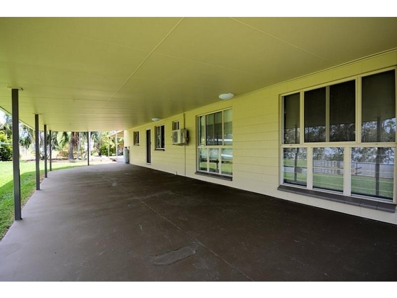32 Salamander Street, Bluewater QLD 4818