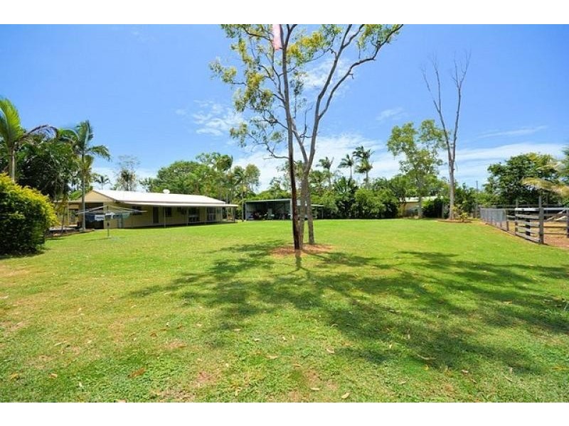 32 Salamander Street, Bluewater QLD 4818