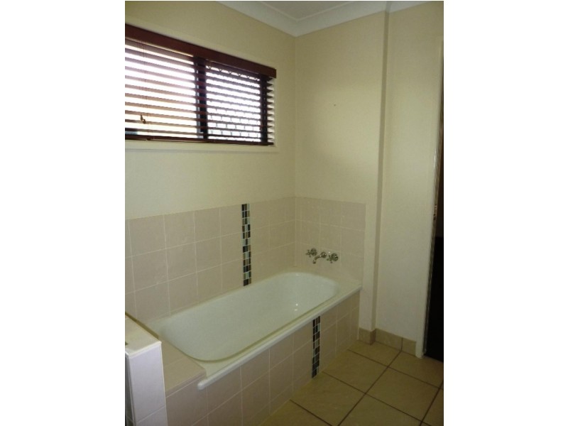 10 Sandys Place KIRWAN 4817, Kirwan QLD 4817