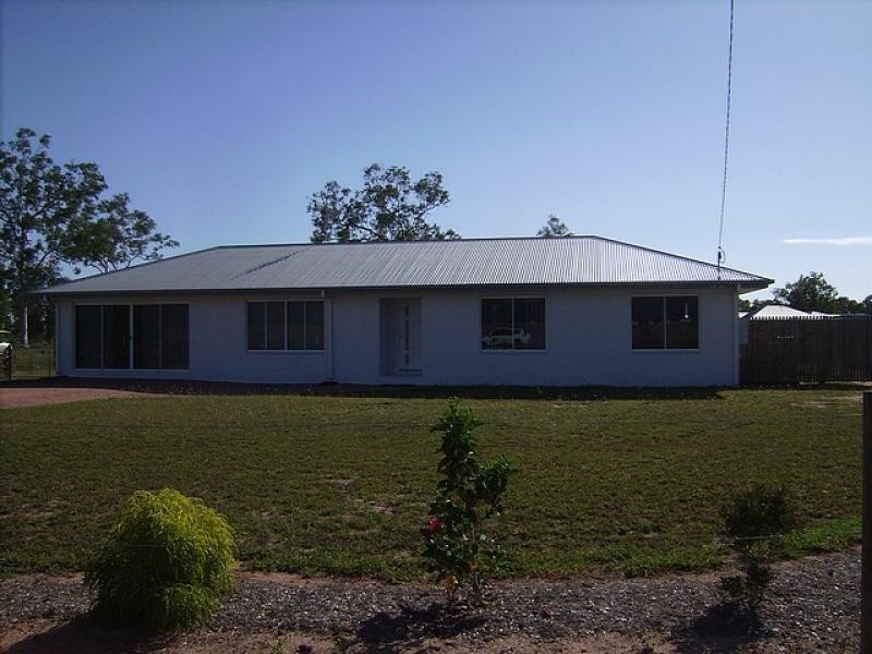 80 Mawson Street, Bluewater QLD 4818