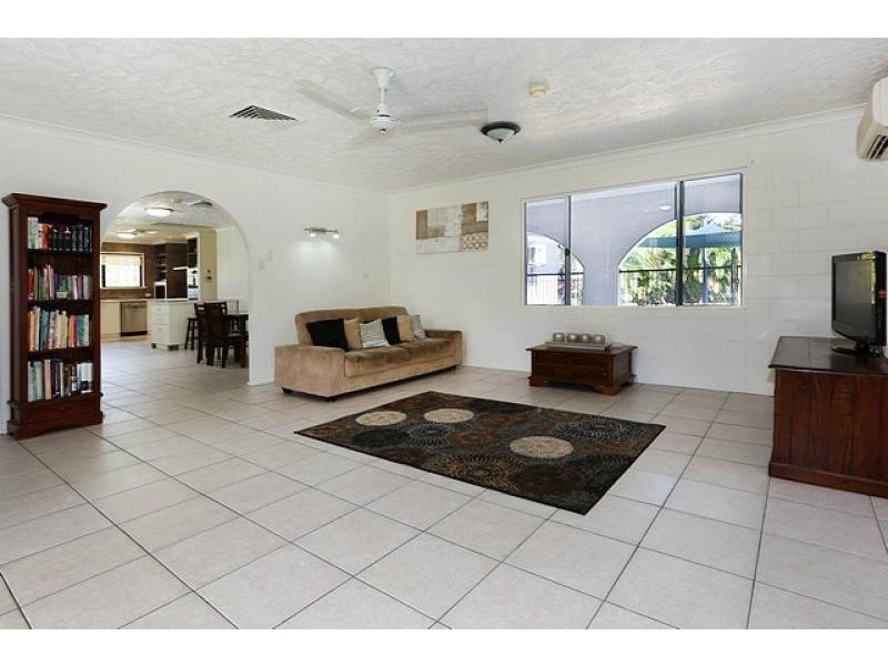 41 Toolakea Beach Road, Bluewater QLD 4818