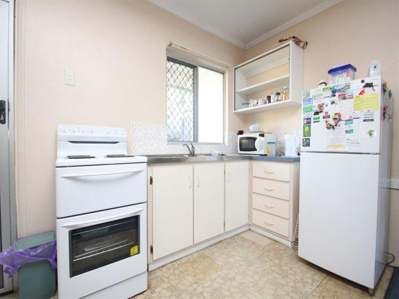 2/7 Richmond Street, Hermit Park QLD 4812