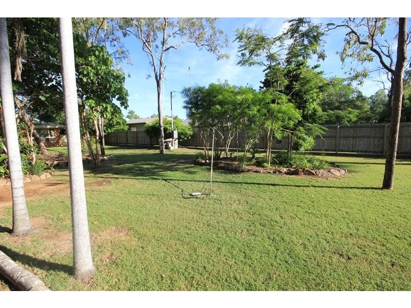2 Grey Boots Circle, Kelso QLD 4815