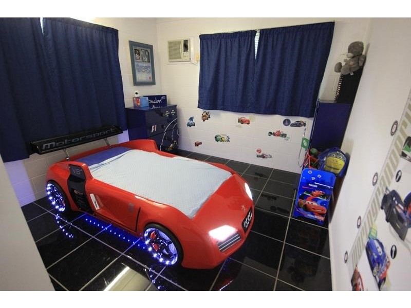 18 Redwood Avenue, Kirwan QLD 4817