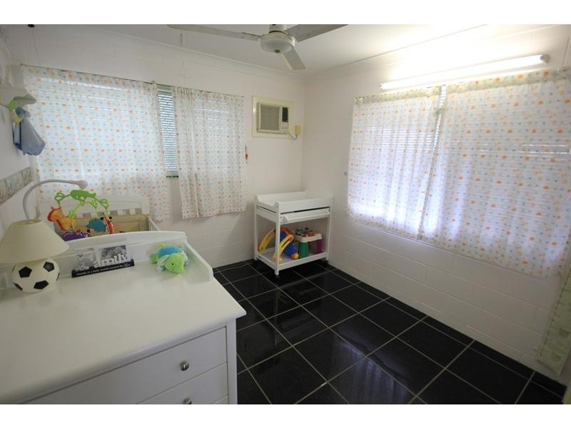 18 Redwood Avenue, Kirwan QLD 4817