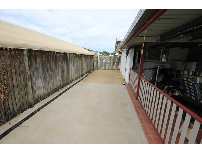 18 Redwood Avenue, Kirwan QLD 4817