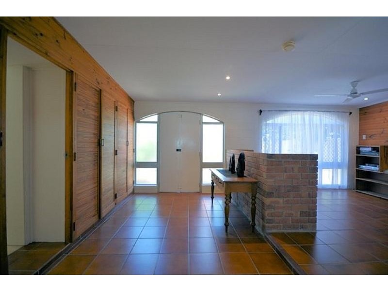 12 The Esplanade, Toolakea QLD 4818