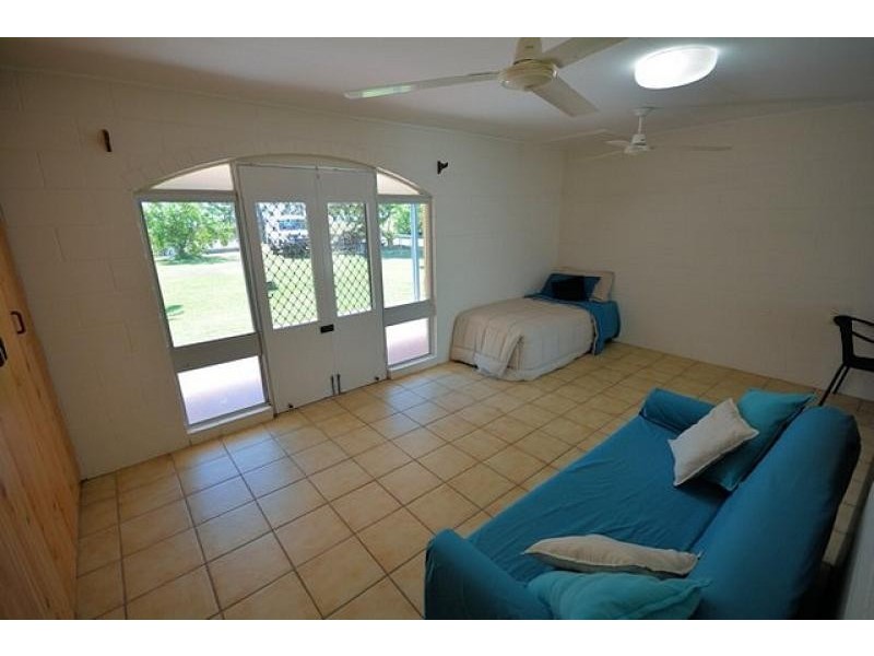 12 The Esplanade, Toolakea QLD 4818