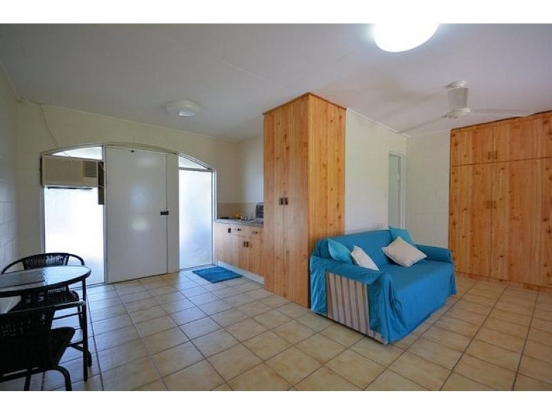 12 The Esplanade, Toolakea QLD 4818