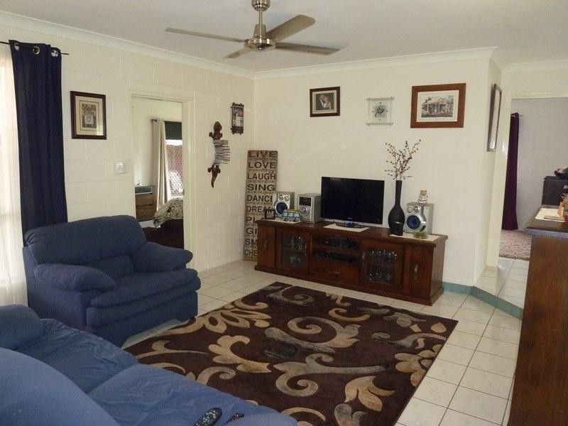 183 Balgal Beach  Road, Balgal Beach QLD 4816