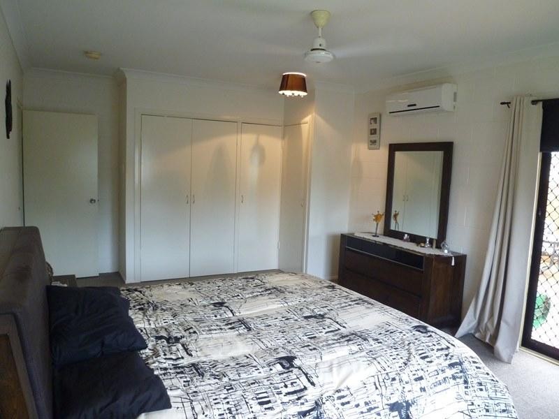 183 Balgal Beach  Road, Balgal Beach QLD 4816