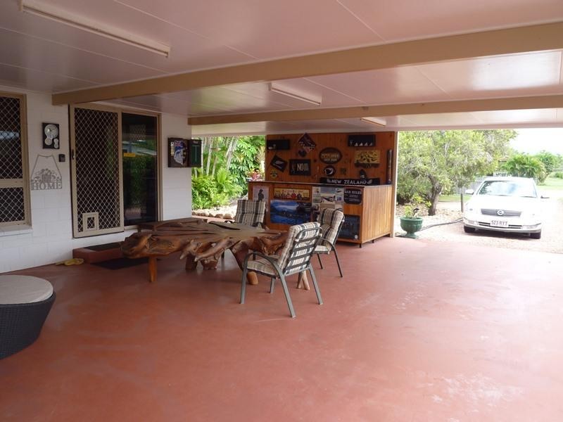 183 Balgal Beach  Road, Balgal Beach QLD 4816