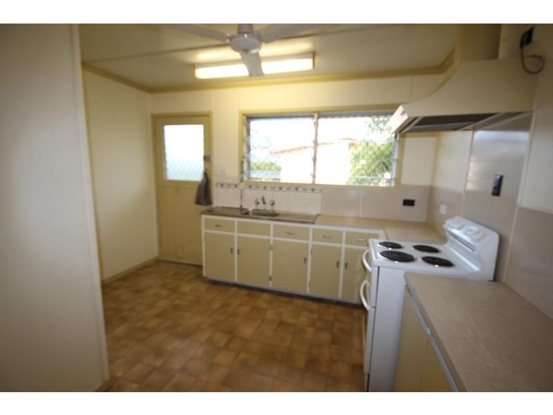 43 Riechelmann Street, Heatley QLD 4814