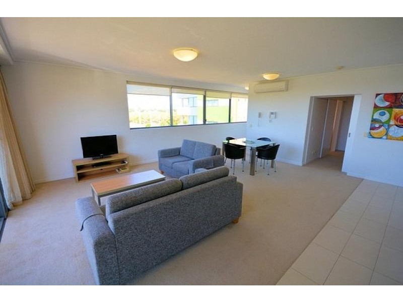 UNIT 67 Flinders Street, Townsville City QLD 4810