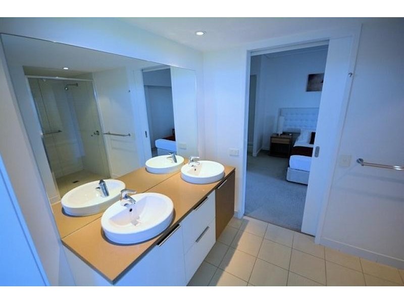 UNIT 67 Flinders Street, Townsville City QLD 4810