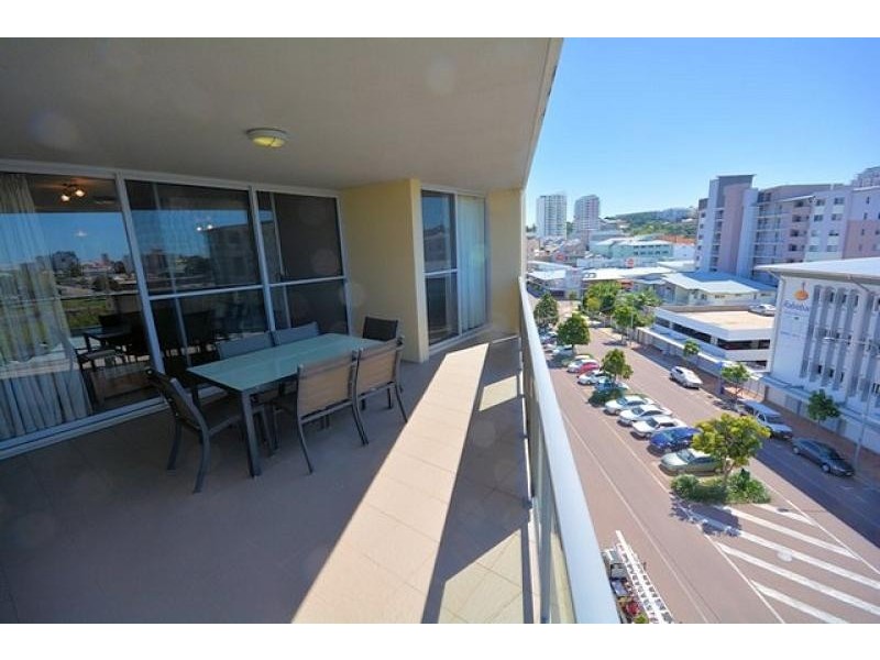UNIT 36 8 to 32 Stanley  Street, Townsville City QLD 4810