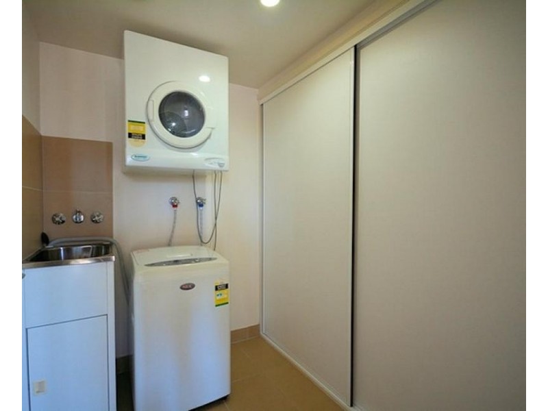 UNIT 36 8 to 32 Stanley  Street, Townsville City QLD 4810