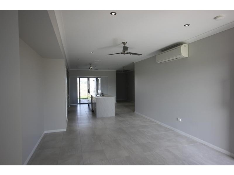 26 Fremont Street MOUNT LOW 4818, Mount Low QLD 4818