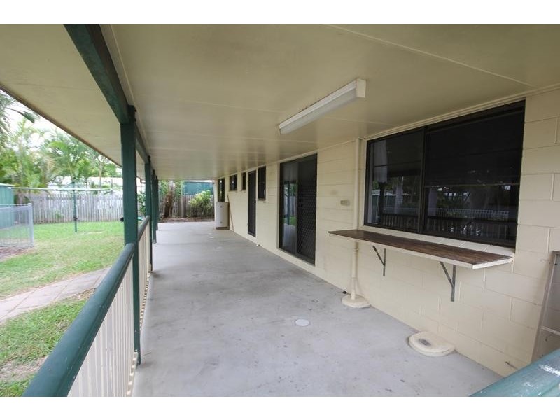 46 Griffey Street, Burdell QLD 4818