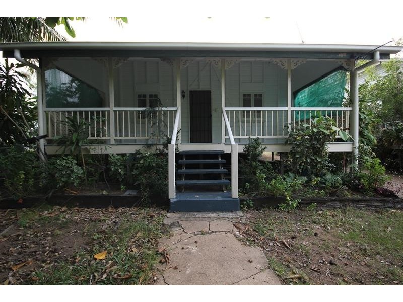 33 Mitchell Street, North Ward QLD 4810