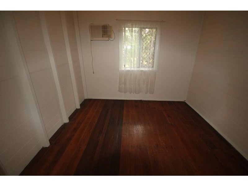 33 Mitchell Street, North Ward QLD 4810