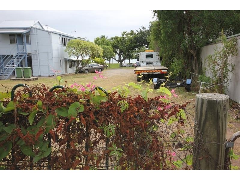 33 Mitchell Street, North Ward QLD 4810