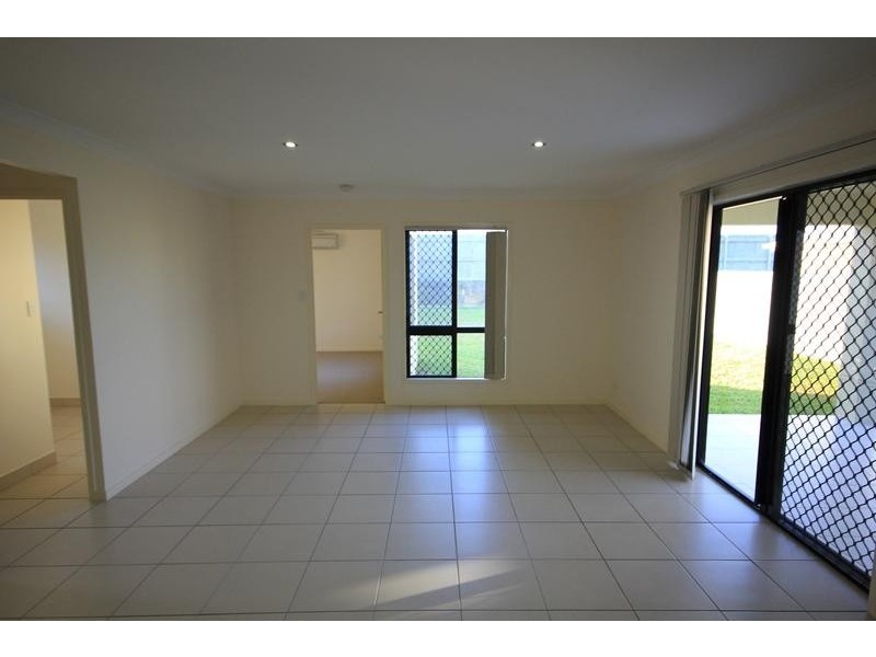 52 Kroymans  Drive MOUNT LOUISA 4814, Mount Louisa QLD 4814