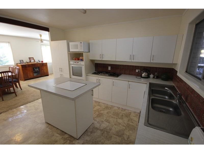 9 Daley Street, Heatley QLD 4814