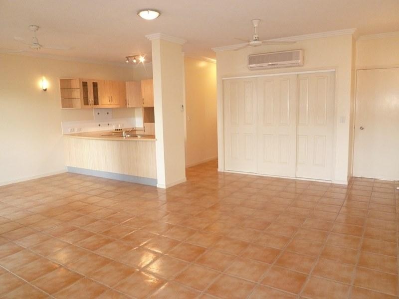 36/18 Sir Leslie Thiess Drive, Townsville City QLD 4810