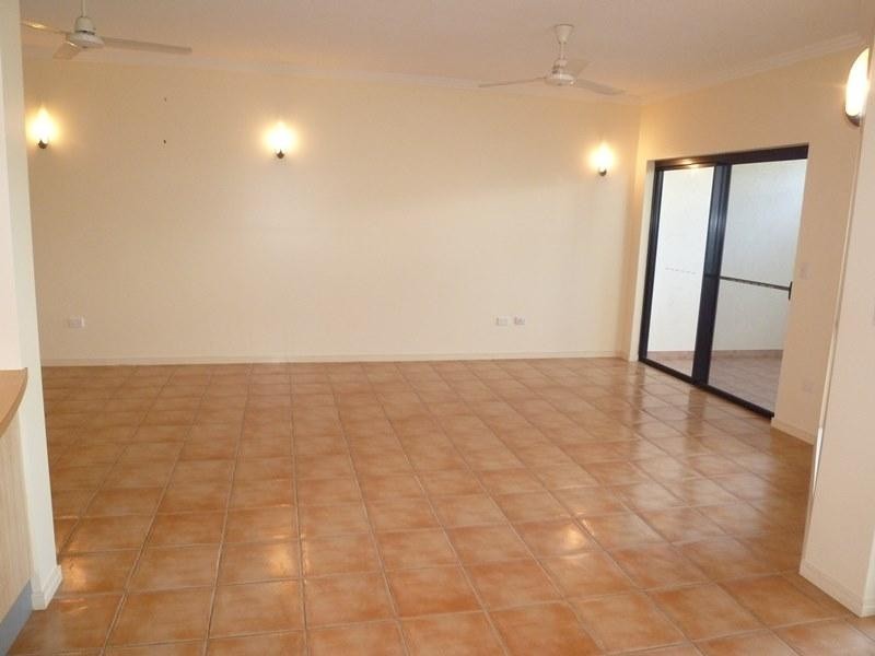 36/18 Sir Leslie Thiess Drive, Townsville City QLD 4810
