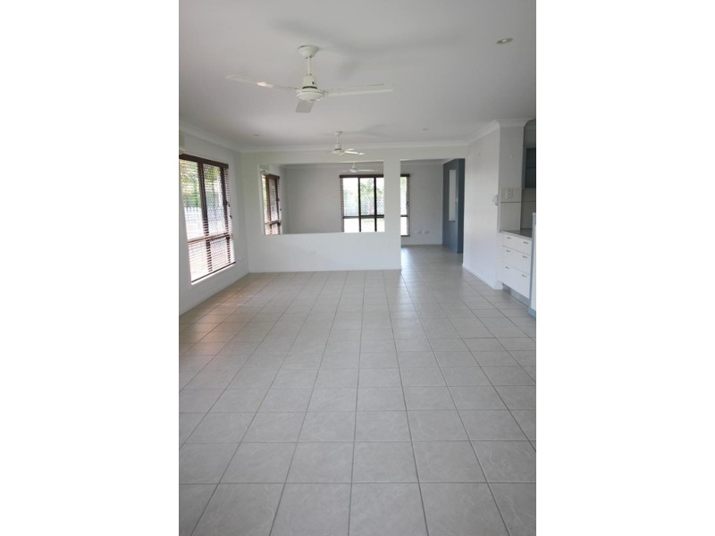 13 Farnham Court KIRWAN 4817, Kirwan QLD 4817