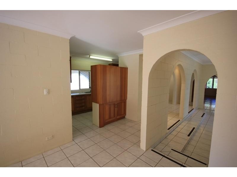 108 The Esplanade, Toolakea QLD 4818