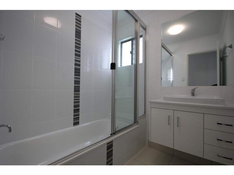 81 Tasman Circuit, Burdell QLD 4818