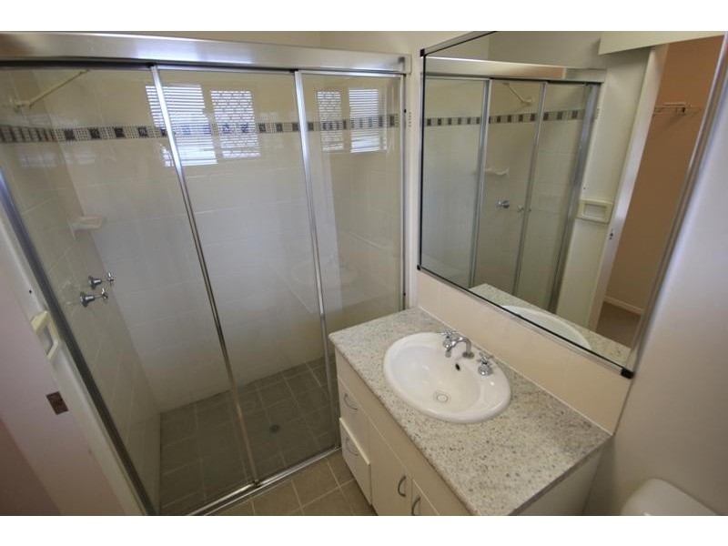 16 Lawrence Street, Kelso QLD 4815