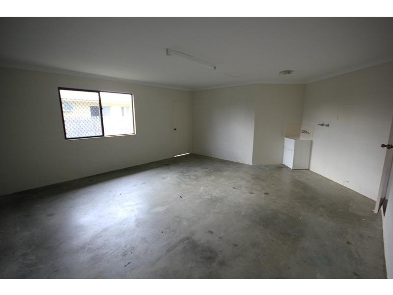 16 Lawrence Street, Kelso QLD 4815