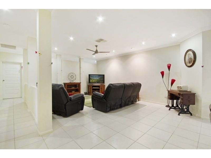 39 Shoalmarra  Drive MOUNT LOW 4818, Mount Low QLD 4818