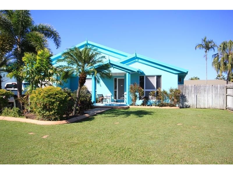 8 Bryony  Court, Kirwan QLD 4817